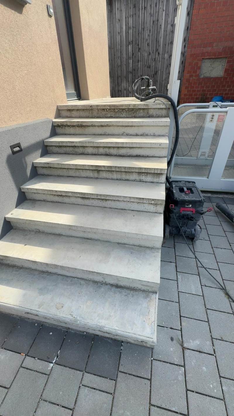 Escalier en résine - avant