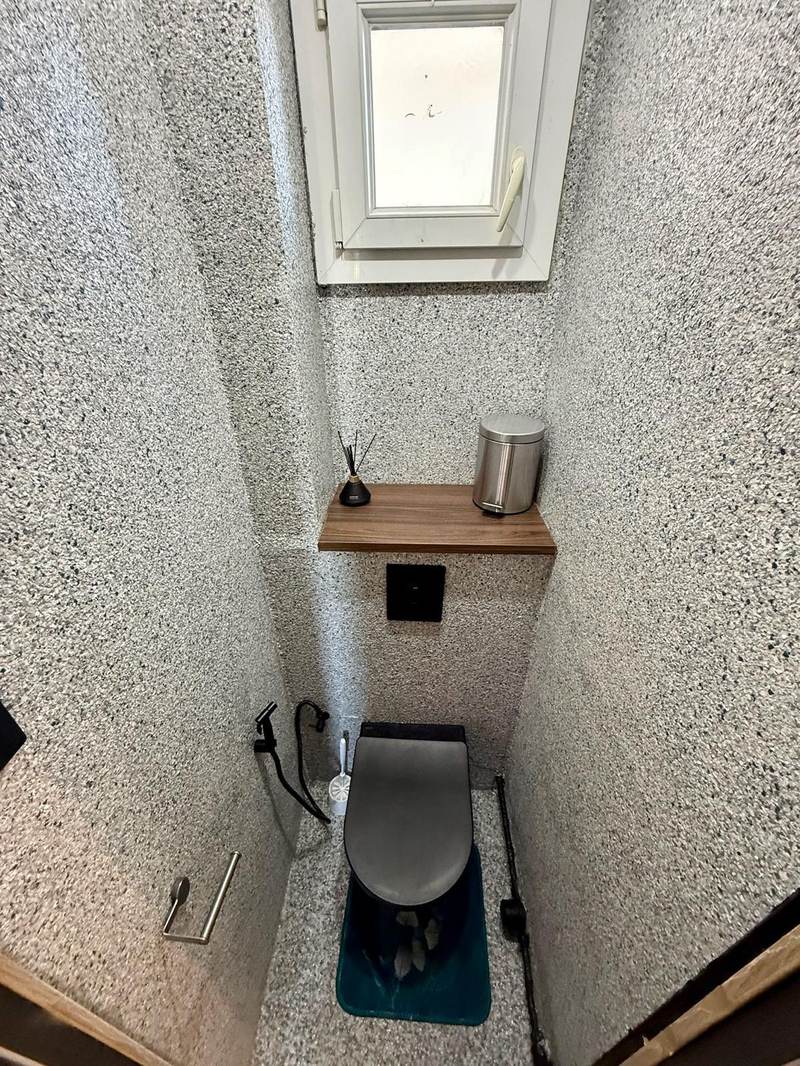 WC en résine - après