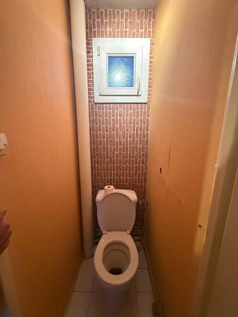 WC en résine - avant